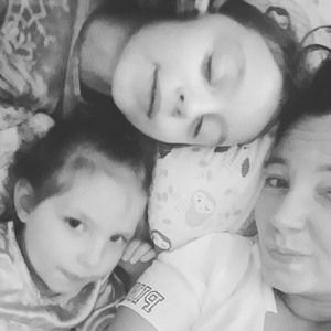 Meet your Posher, Leanne